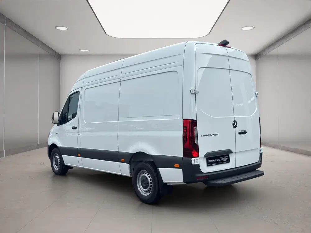 Mercedes-Benz Sprinter 320 L2H2 Select 81kWh uit 2024, foto 3