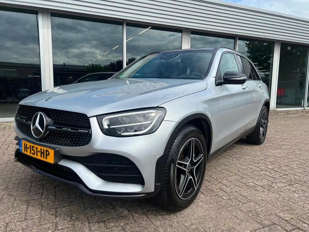 Mercedes-Benz GLC 200 AMG Automaat uit 2020