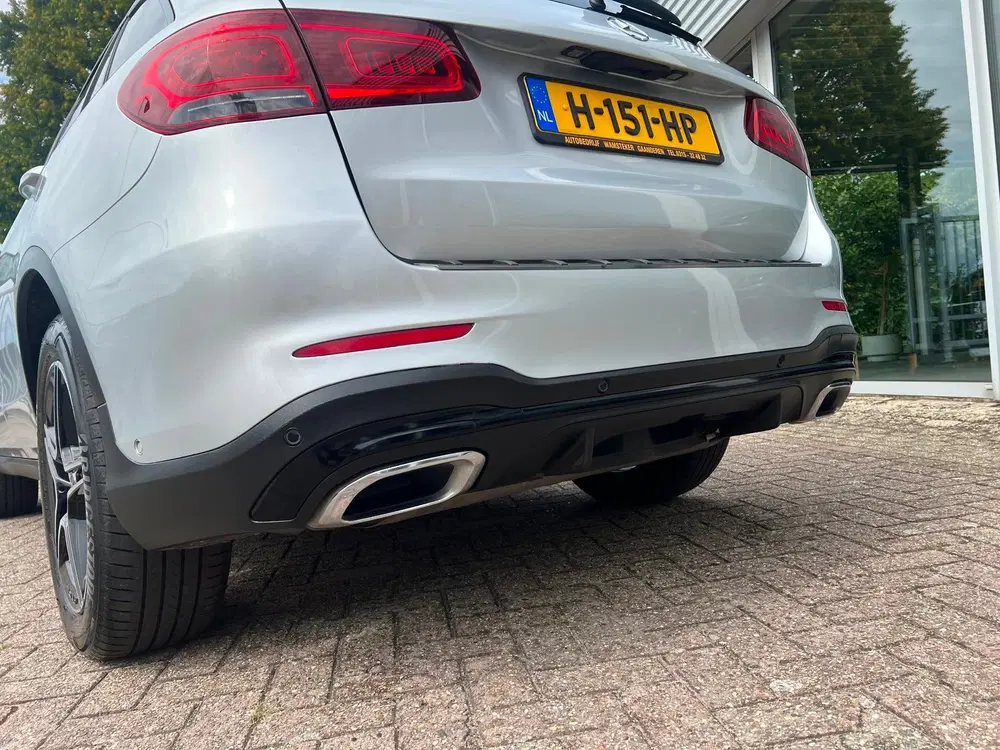 Mercedes-Benz GLC 200 AMG Automaat uit 2020, foto 9