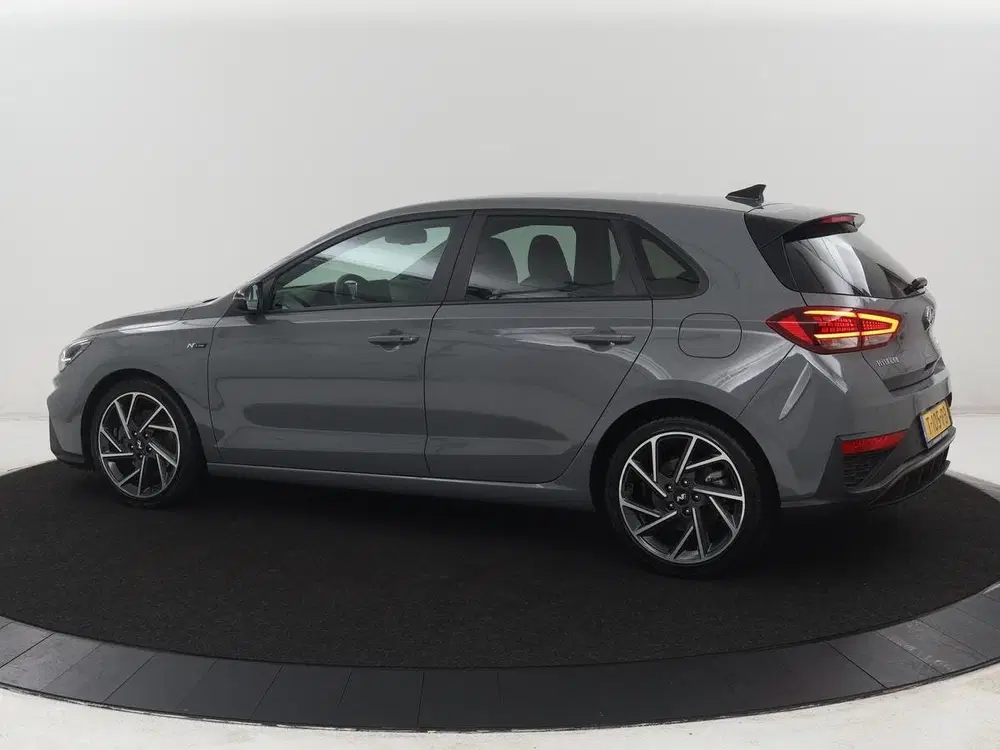 Hyundai i30 1.5 T-GDi MHEV N Line uit 2023, foto 2