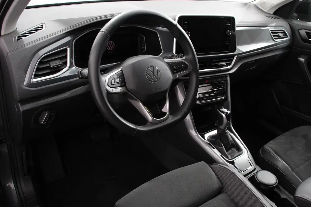Volkswagen T-Roc 1.5 TSI DSG Style Navigatie Apple Carplay uit 2023, foto 2