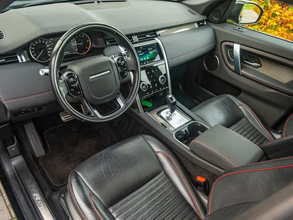 Land Rover Discovery Sport D150 2.0 R-Dynamic Launch Edition uit 2019, foto 6