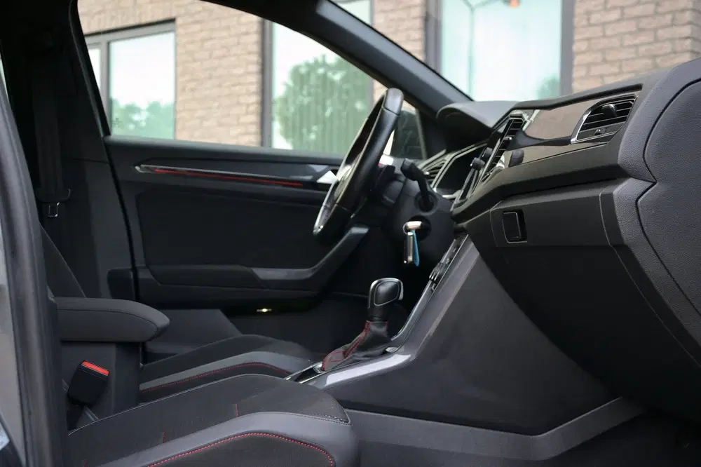 Volkswagen T-Roc 1.5 TSI Sport 150PK Automaat uit 2022, foto 10