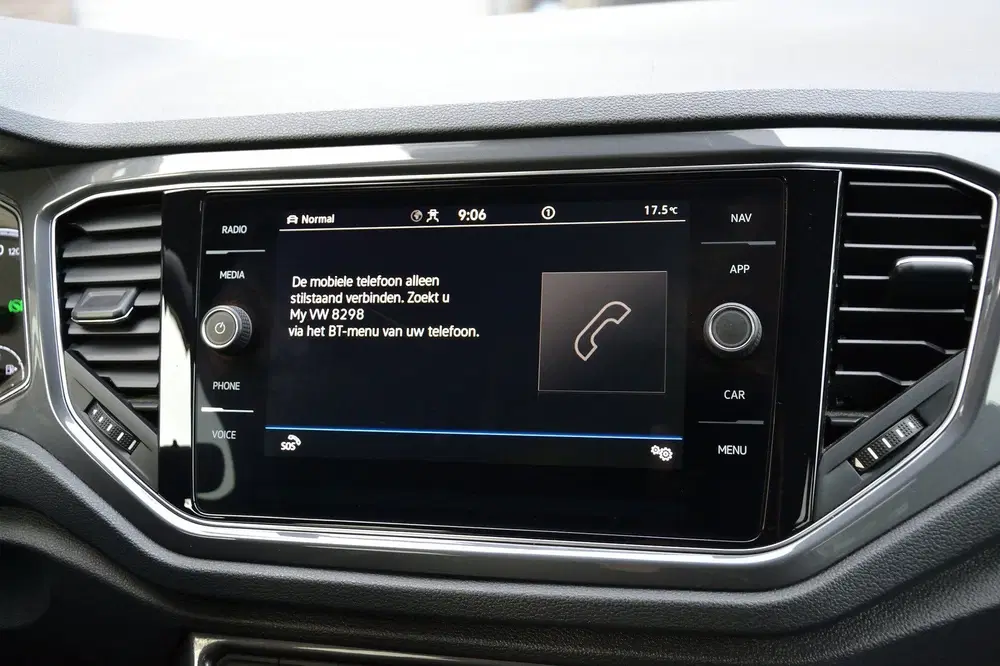 Volkswagen T-Roc 1.5 TSI Sport 150PK Automaat uit 2022, foto 15