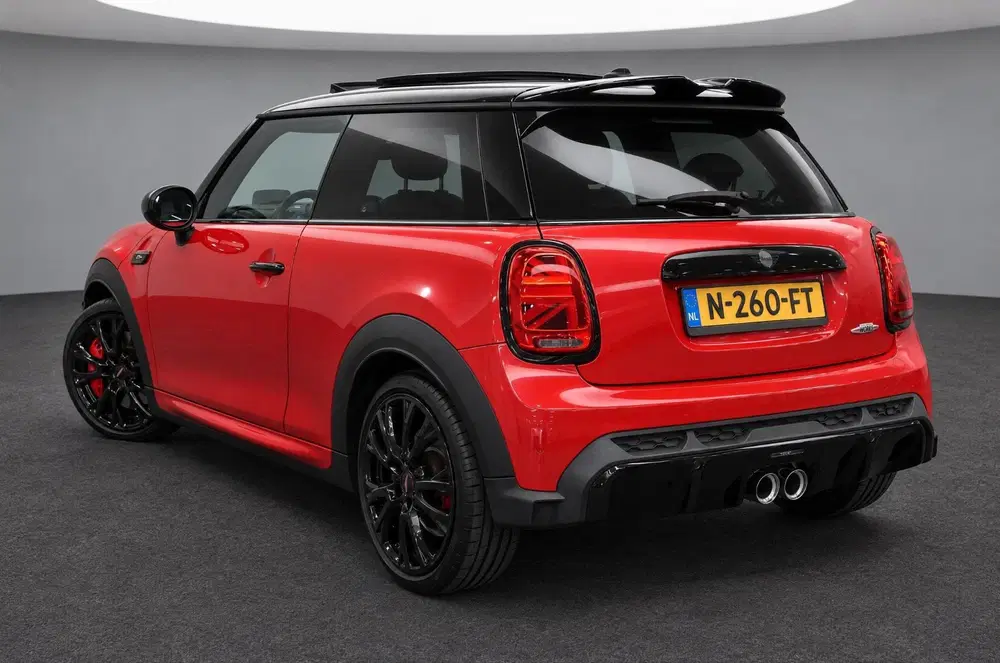 Mini John Cooper Works 2.0 John Cooper Works Essential uit 2021, foto 10