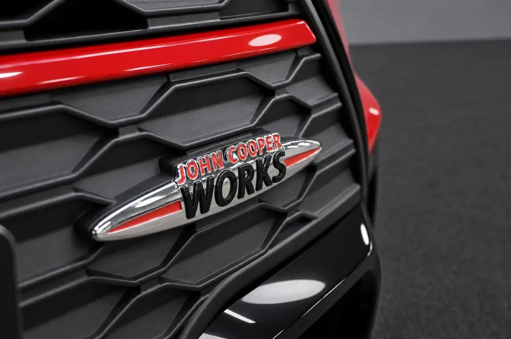 Mini John Cooper Works 2.0 John Cooper Works Essential uit 2021, foto 11