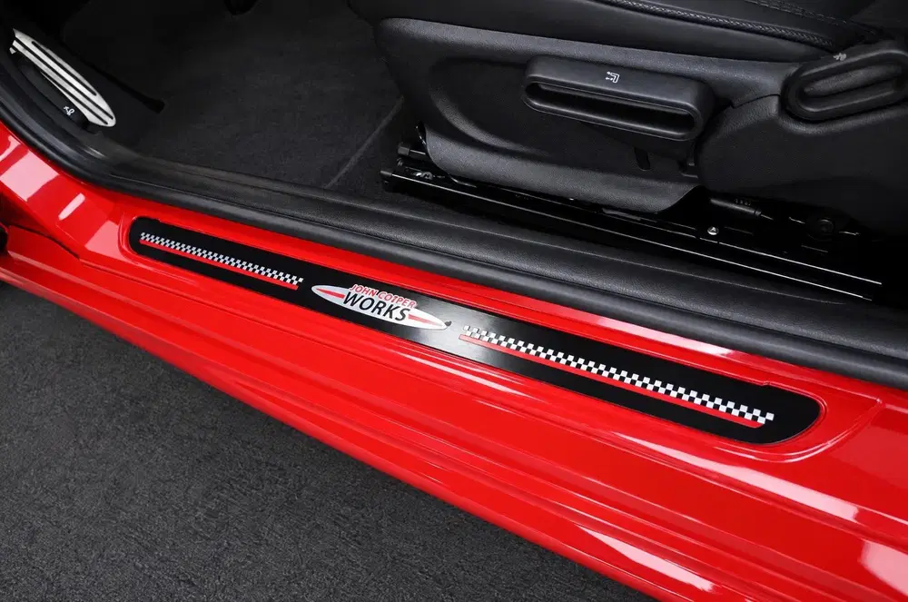 Mini John Cooper Works 2.0 John Cooper Works Essential uit 2021, foto 8