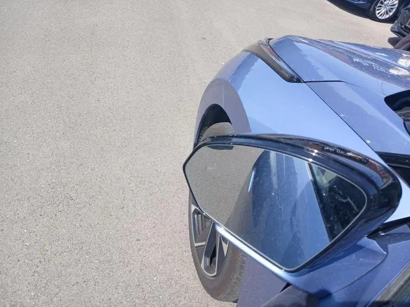 Lynk & Co 02 MORE 66 KWH Pano uit 2026, foto 14