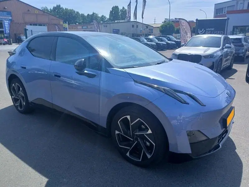 Lynk & Co 02 MORE 66 KWH Pano uit 2026, foto 6