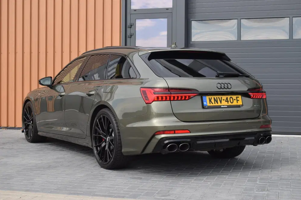 Audi A6 55 TFSI e Quattro S-edition Competition Pa uit 2023, foto 3