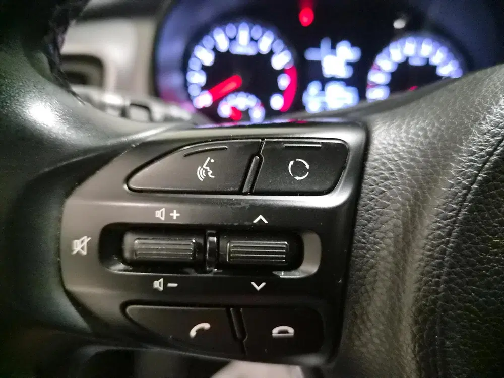 Kia Stonic 1.0 T-GDi 100pk DynamicLine Navi uit 2019, foto 8