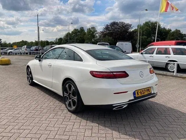 Mercedes-Benz E-Klasse E-klasse Coupé 220 d Premium uit 2019, foto 2