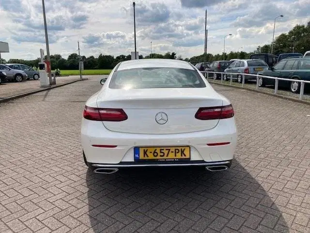 Mercedes-Benz E-Klasse E-klasse Coupé 220 d Premium uit 2019, foto 3