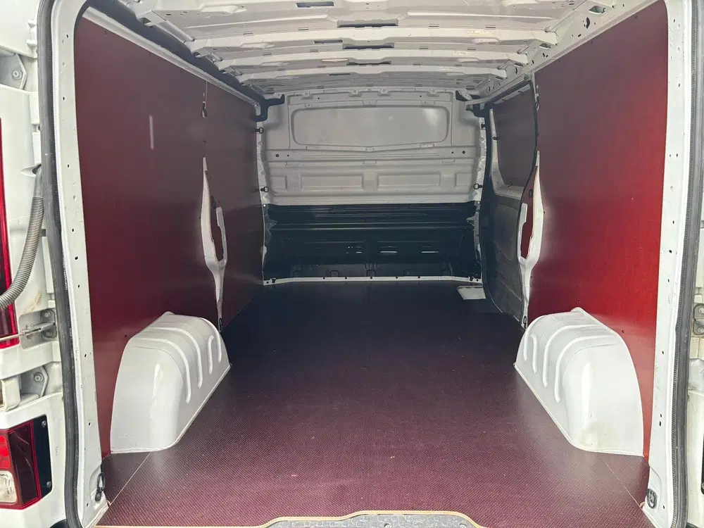 Renault Trafic T30 L2H1 150PK AUTOMAAT RED EDITION LED AI uit 2023, foto 13