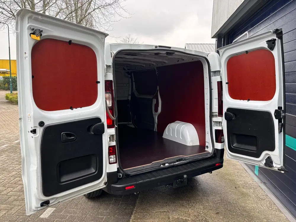 Renault Trafic T30 L2H1 150PK AUTOMAAT RED EDITION LED AI uit 2023, foto 3