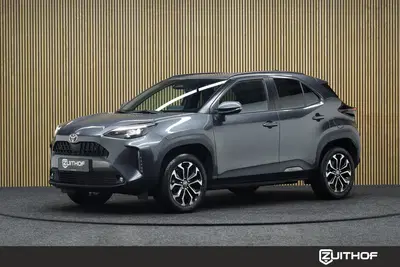 Toyota Yaris Cross 1.5 Hybrid 115 Dynamic + Comfort Pack uit 2025