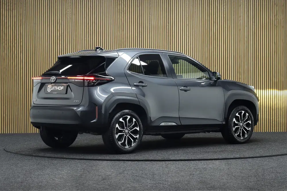 Toyota Yaris Cross 1.5 Hybrid 115 Dynamic + Comfort Pack uit 2025, foto 10