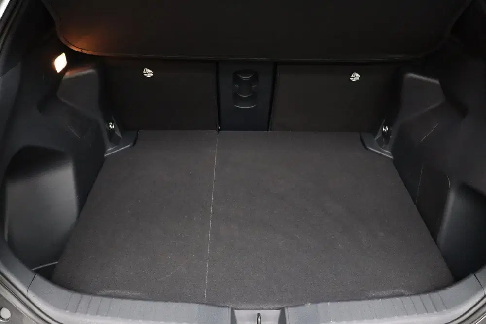 Toyota Yaris Cross 1.5 Hybrid 115 Dynamic + Comfort Pack uit 2025, foto 7