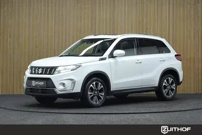 Suzuki Vitara 1.4 Boosterjet Style Smart Hybrid uit 2021