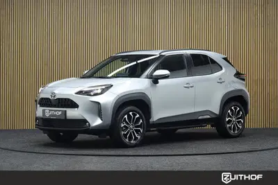 Toyota Yaris Cross 1.5 Hybrid 115 Dynamic + Comfort Pack uit 2025