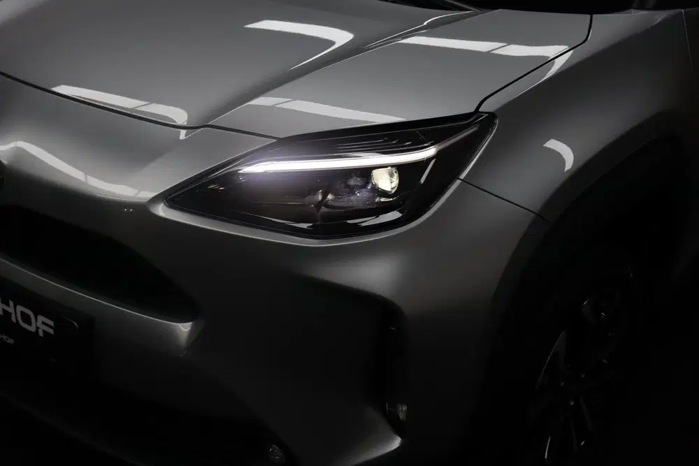 Toyota Yaris Cross 1.5 Hybrid 115 Dynamic + Comfort Pack uit 2025, foto 15