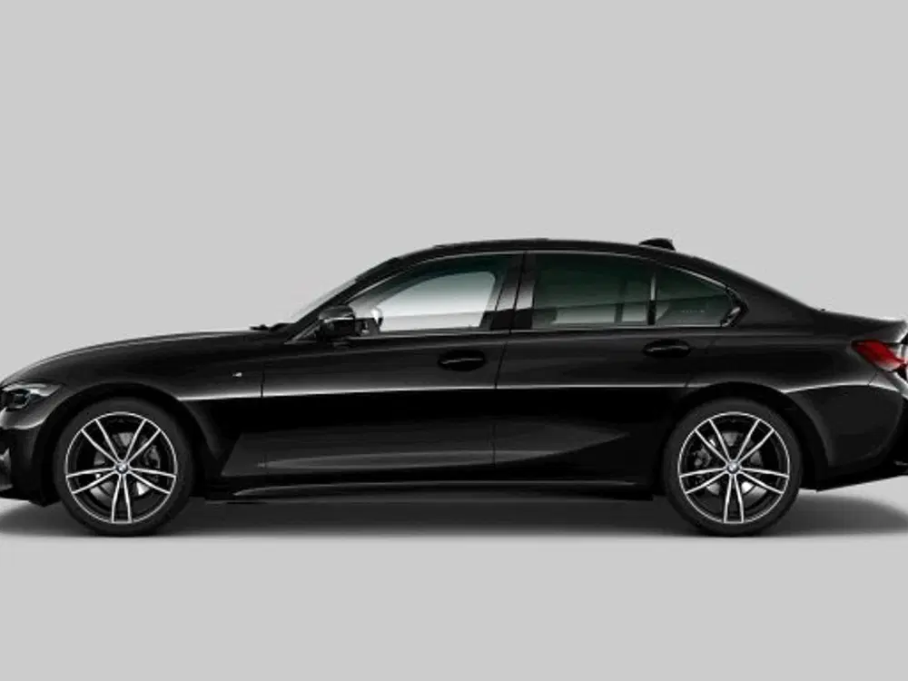 BMW 3-serie 320i M-Sport uit 2022, foto 4