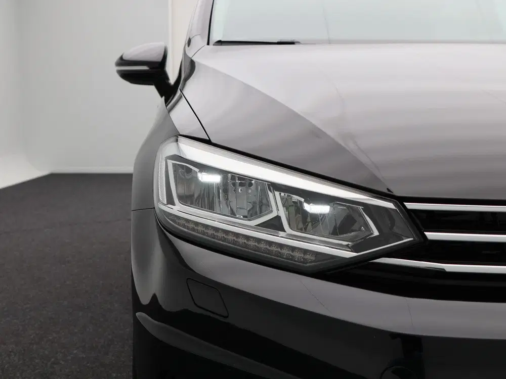 Volkswagen Touran 1.5 TSi 150Pk Highline 7p uit 2023, foto 10