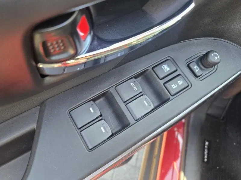 Suzuki S-Cross 1.4 BOOSTERJET STYLE SMART HYBRID Keyless uit 2025, foto 11