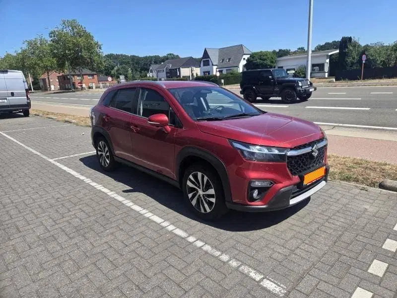 Suzuki S-Cross 1.4 BOOSTERJET STYLE SMART HYBRID Keyless uit 2025, foto 4