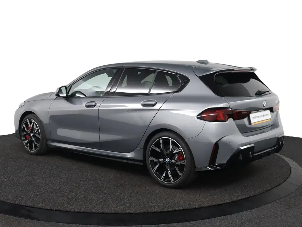 BMW 1-serie 120 M Sport Design Edition uit 2026, foto 10