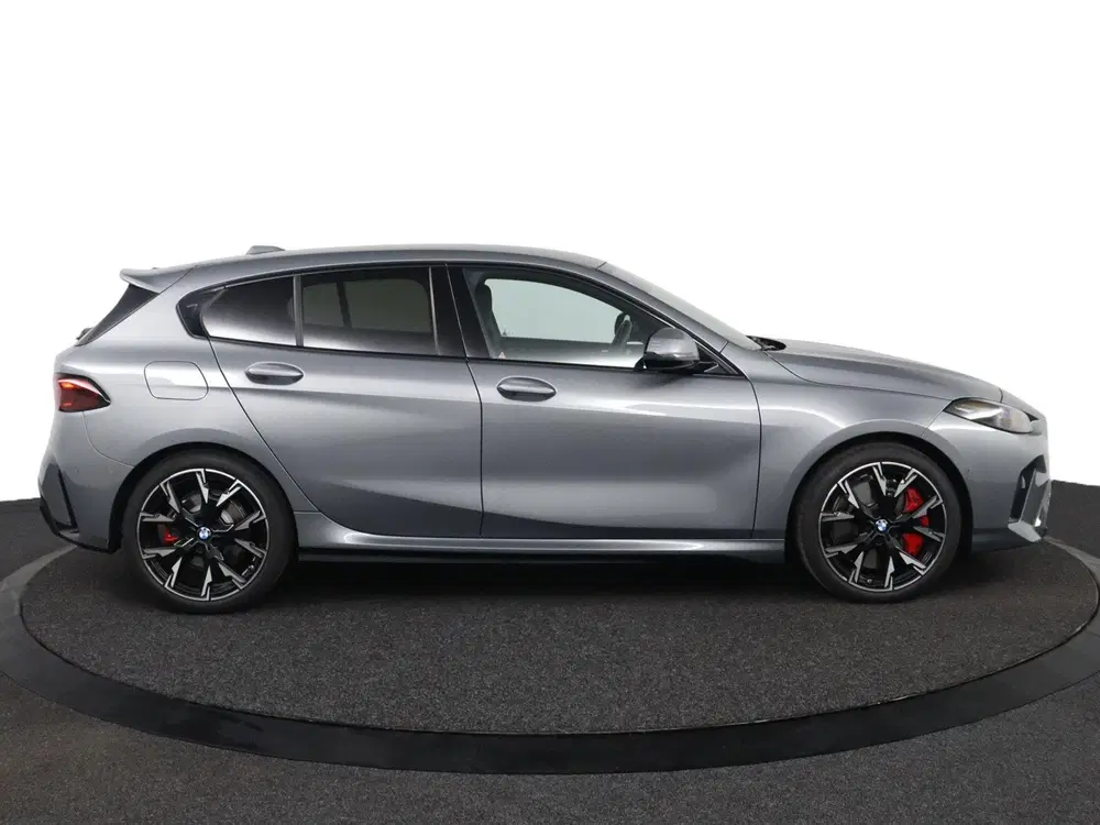 BMW 1-serie 120 M Sport Design Edition uit 2026, foto 11