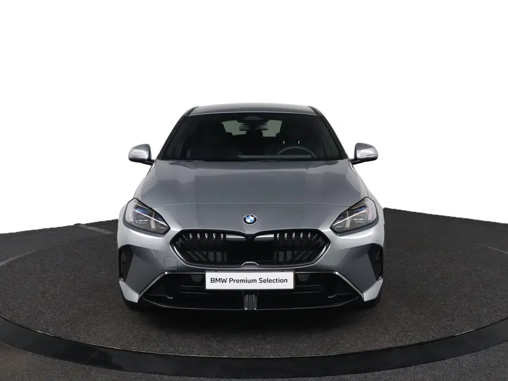BMW 1-serie 120 M Sport Design Edition uit 2026, foto 13