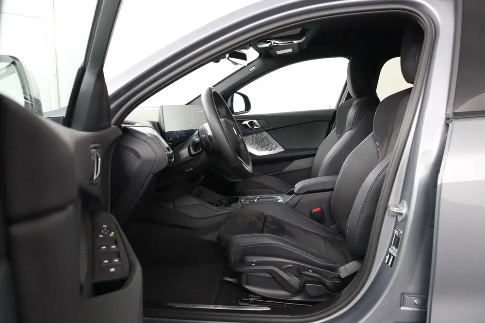 BMW 1-serie 120 M Sport Design Edition uit 2026, foto 14
