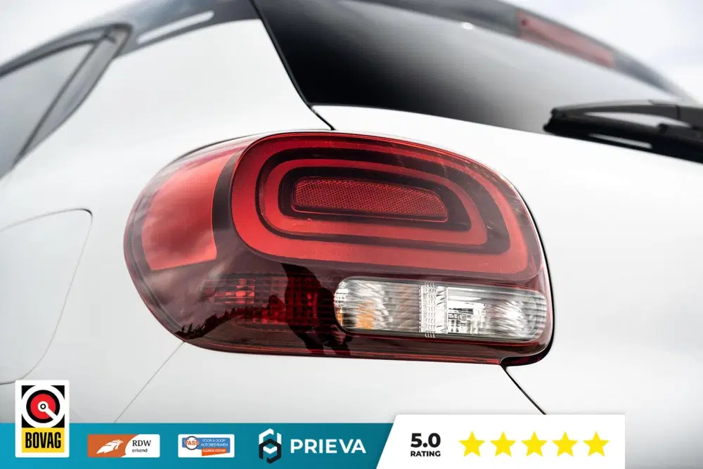 Citroën C3 Citroen C3 1.2 PureTech Shine uit 2023, foto 6