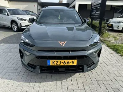 Cupra Formentor 1.5 TSI e-Hybrid Business Pano Beats uit 2025
