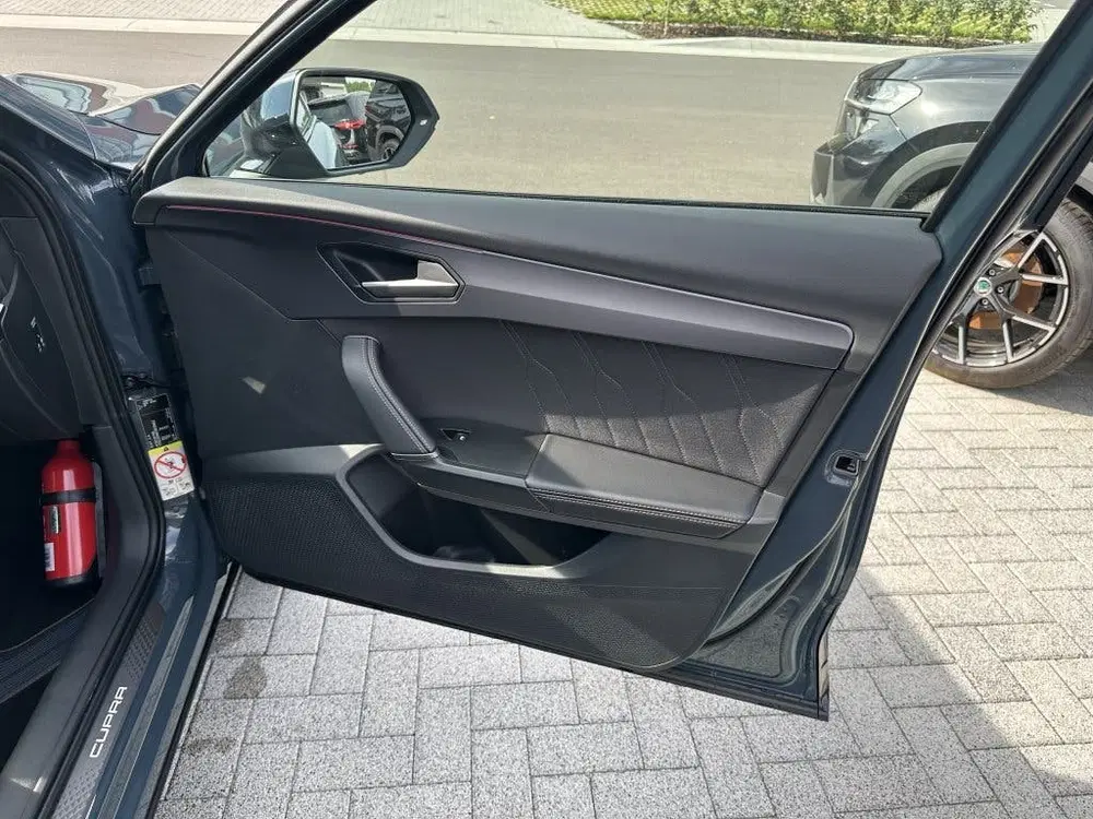 Cupra Formentor 1.5 TSI e-Hybrid Business Pano Beats uit 2025, foto 9