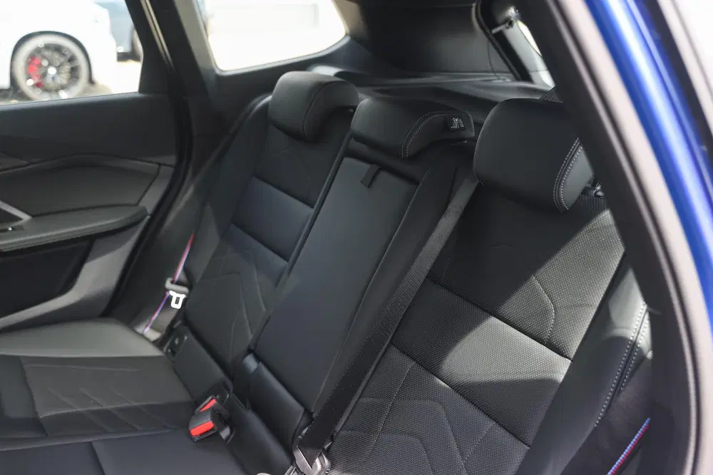 BMW iX1 eDrive20 M Sport uit 2025, foto 12