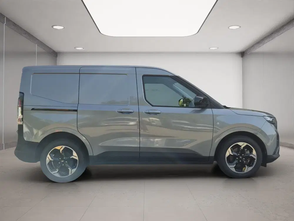 Ford Transit Courier Limited 47 kWh uit 2026, foto 11