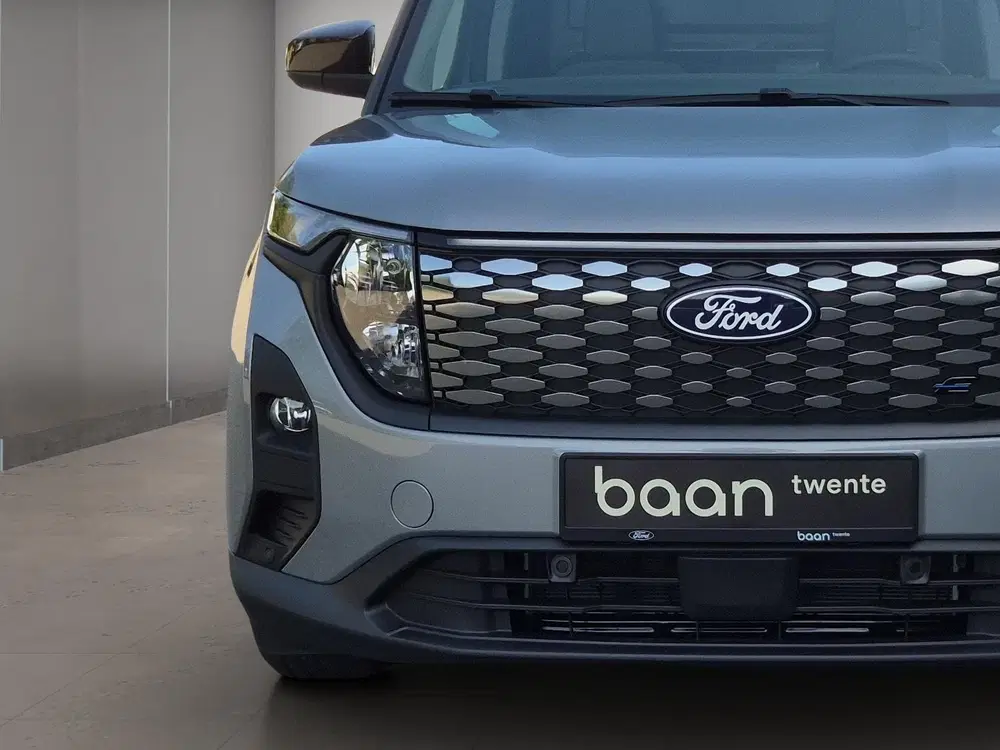 Ford Transit Courier Limited 47 kWh uit 2026, foto 4