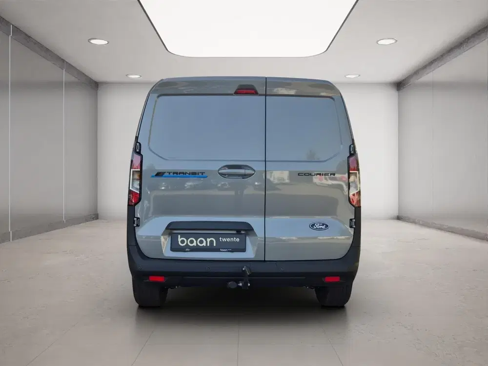 Ford Transit Courier Limited 47 kWh uit 2026, foto 8