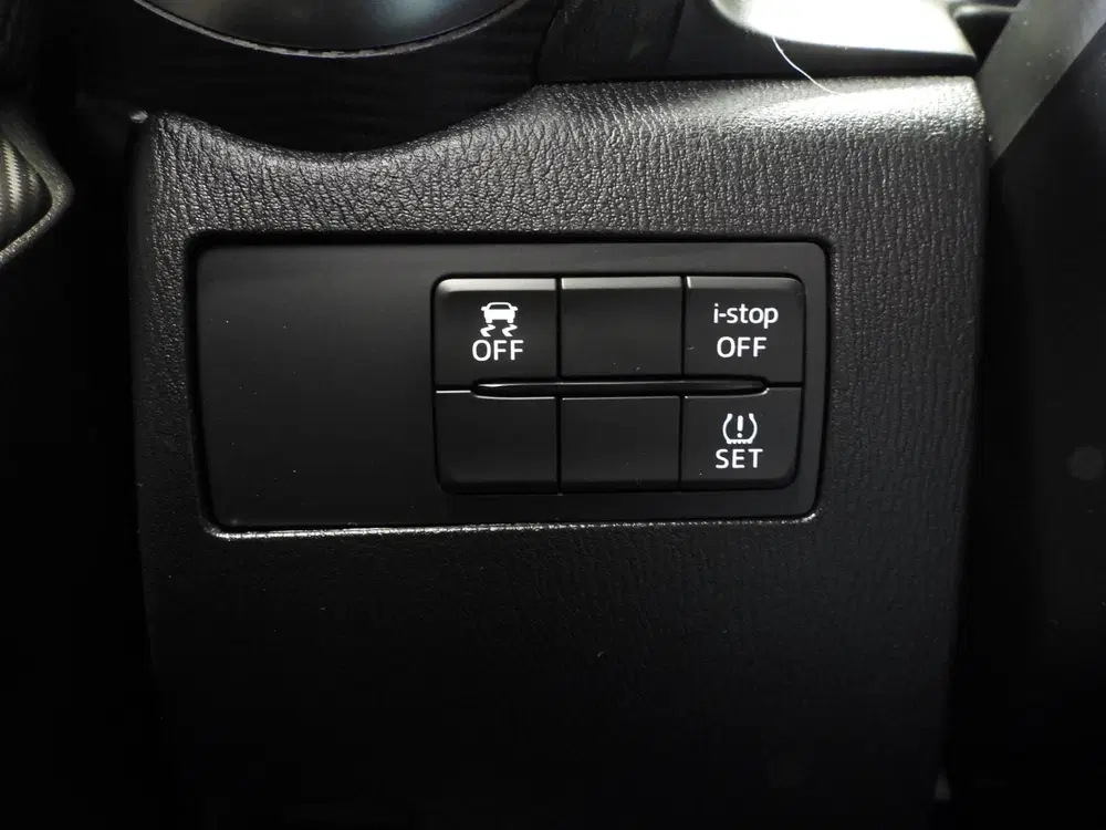 Mazda 2 1.5 Skyactiv-G Comfort NAVI uit 2021, foto 15
