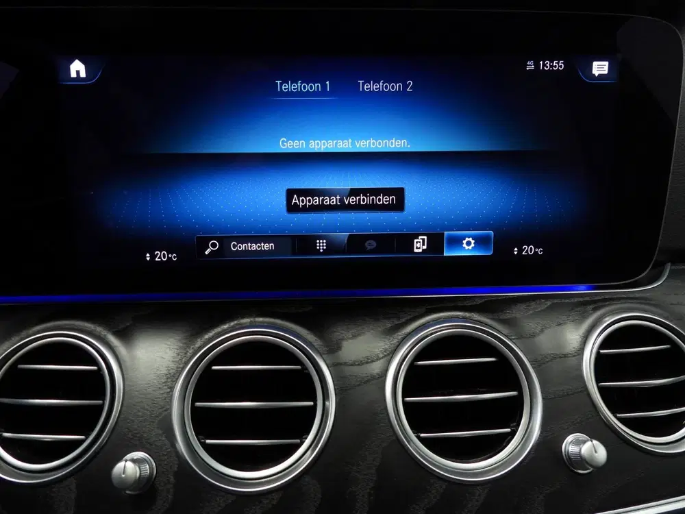 Mercedes-Benz E-Klasse E300e AMG SCHUIFDAK uit 2022, foto 13
