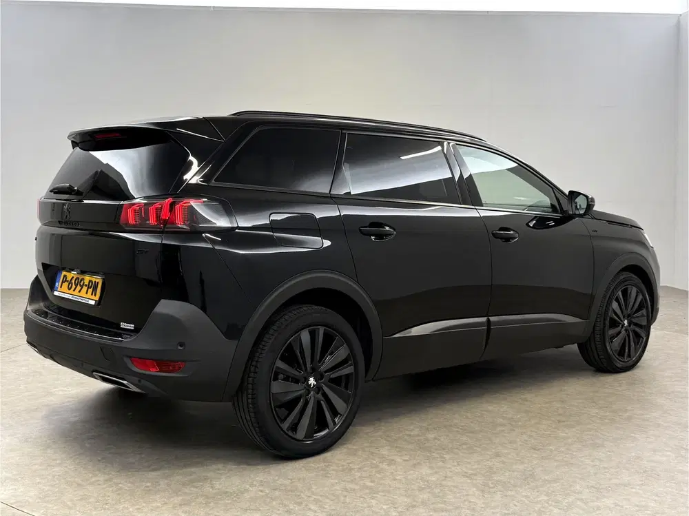 Peugeot 5008 1.2 PureTech GT Black Edition uit 2022, foto 12
