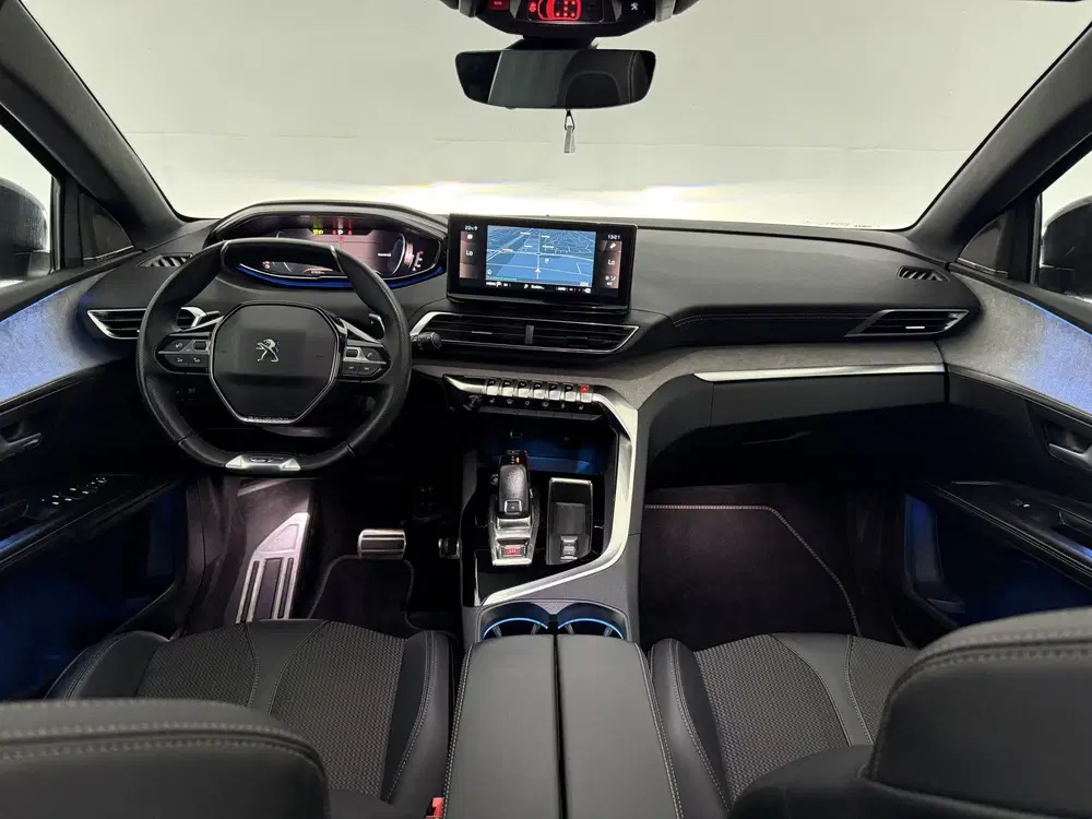 Peugeot 5008 1.2 PureTech GT Black Edition uit 2022, foto 2