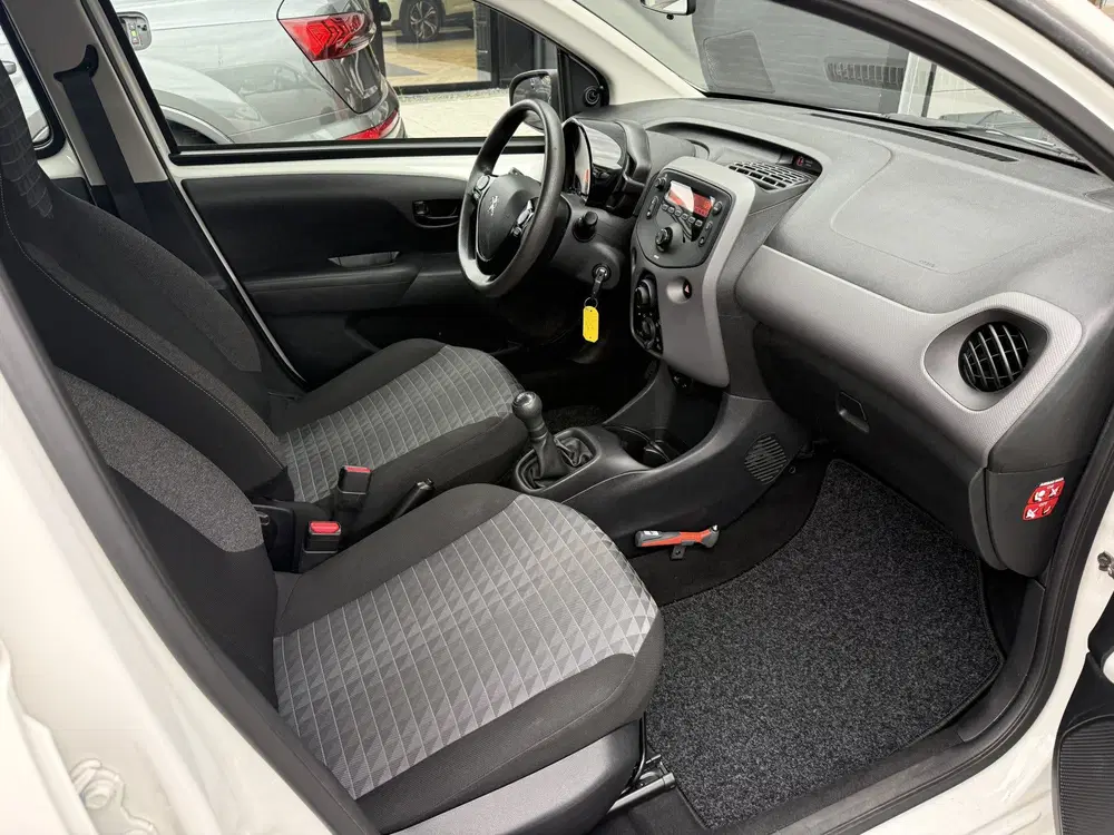 Peugeot 108 1.0 e-VTi Active incl. BTW (bj 2021) uit 2021, foto 15