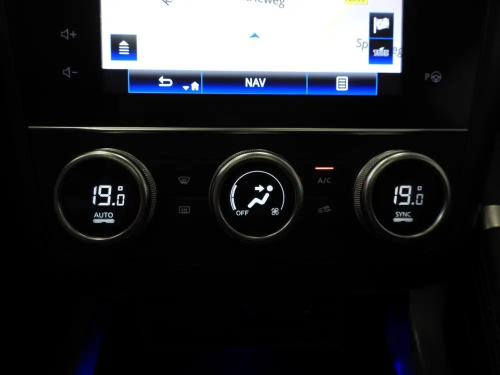 Renault Kadjar 1.3 TCe Aut Intens NAVI uit 2019, foto 6