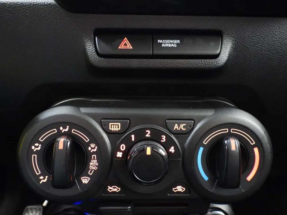 Suzuki Ignis 1.2 Smart Hybrid Select NAVI-APP uit 2025, foto 6