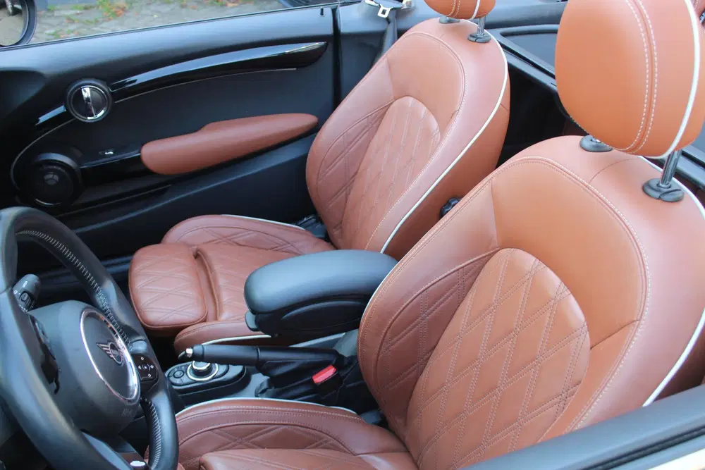 Mini Cabrio 1.5 Cooper l Chester bruin leer l Harman k uit 2023, foto 9