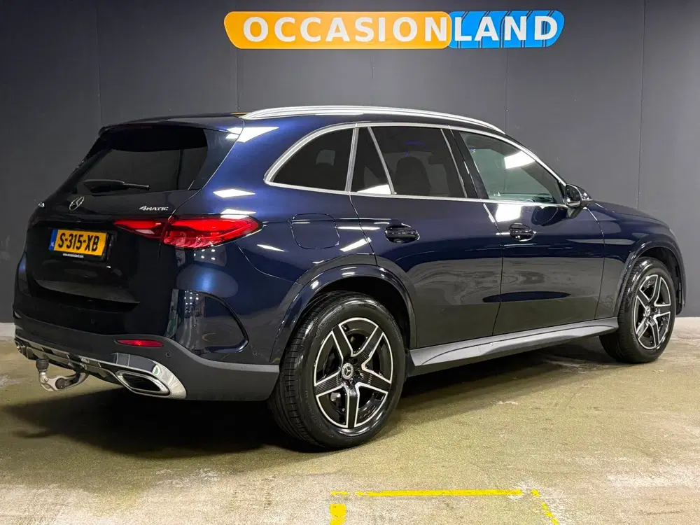 Mercedes-Benz GLC 300e 4MATIC AMG Line uit 2023, foto 2