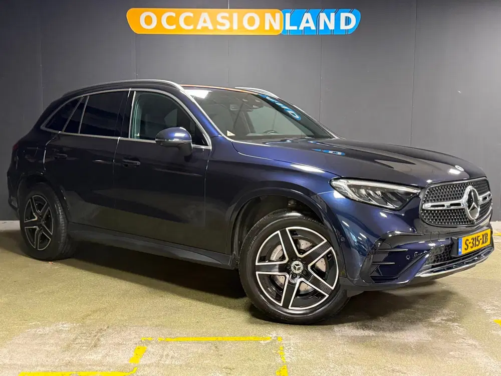 Mercedes-Benz GLC 300e 4MATIC AMG Line uit 2023, foto 4